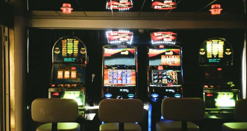 Virtual Slot Machines