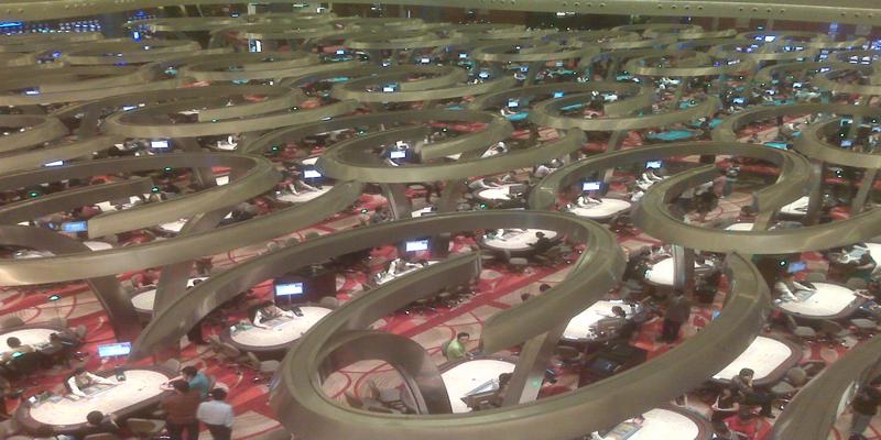 mississippi stud strategy