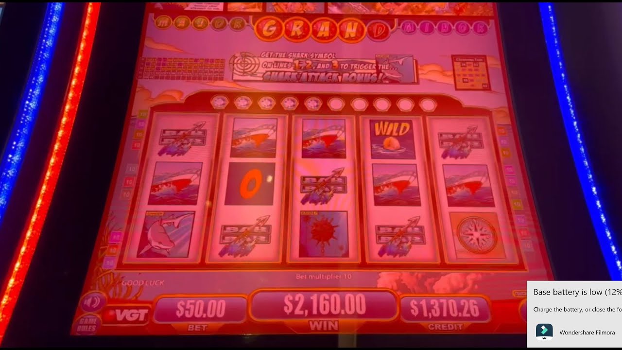 Big jackpot win on Neptunes Gold VGT slot during red screen bonus